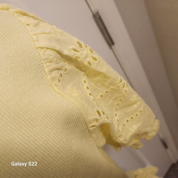 Anthropologie Yellow Sweater. NWT. Size Medium. Host Pick. - Picture 10 of 14